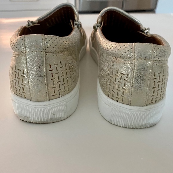 Report Alexa Slip on Sneakers Shoes - Picture 3 of 7